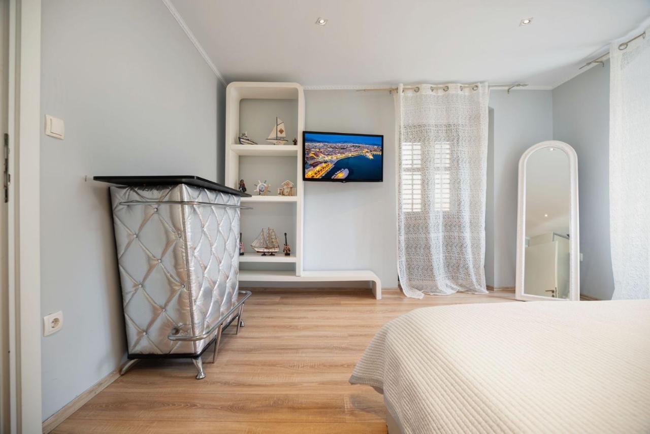 Apartman Gentile Lägenhet Split Exteriör bild