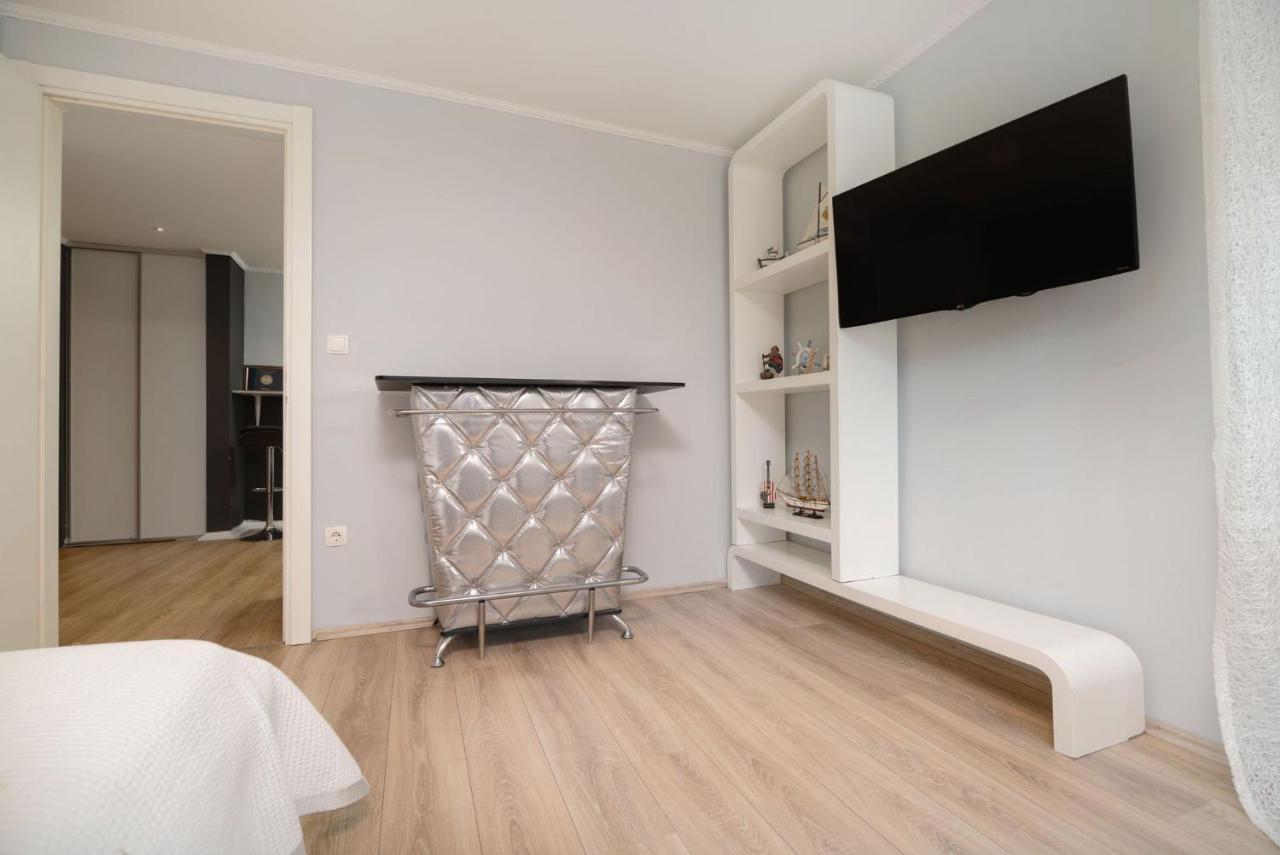 Apartman Gentile Lägenhet Split Exteriör bild